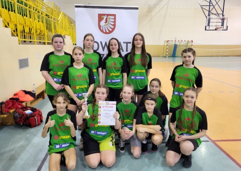 ID: Mistrzostwa Powiatu Brzeskiego w Mini Koszykówce Dziewcząt i Chłopców