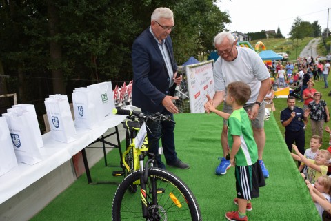 Aktywny i Bezpieczny Powiat Brzeski – piknik rodzinny w Jadownikach.