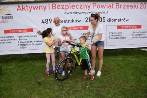 Aktywny i Bezpieczny Powiat Brzeski – piknik rodzinny w Jadownikach.