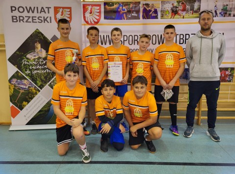 ID: Mistrzostwa Powiatu Brzeskiego w Futsalu Chłopców - 25.10.2025r. Czchów